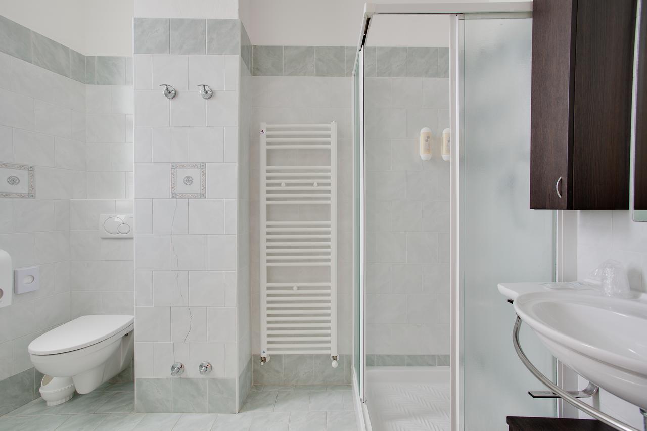 Adler Hotel Lido di Classe